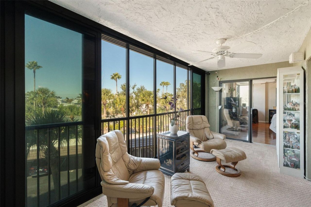 5855 Midnight Pass Road, Unit 318, Sarasota, FL 34242 Photo