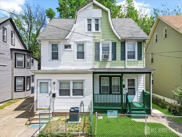636 Elizabeth Street, Beverly, NJ 08010