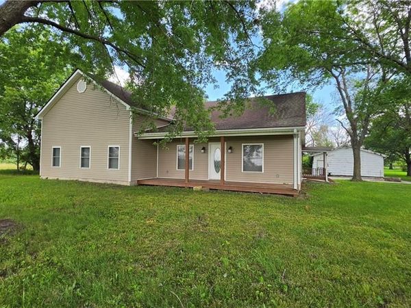 18680 State Route UU Highway, Jameson, MO 64647