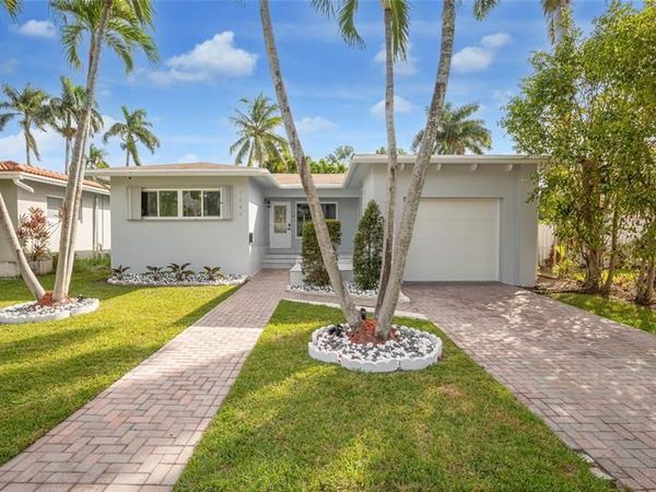 1230 Hollywood Blvd, Hollywood, FL 33019