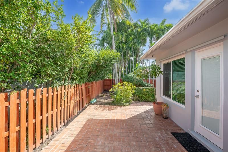 1230 Hollywood Boulevard, Hollywood, FL 33019 Photo