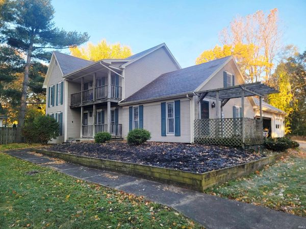 23057 Sheri Lane, Elkhart, IN 46514