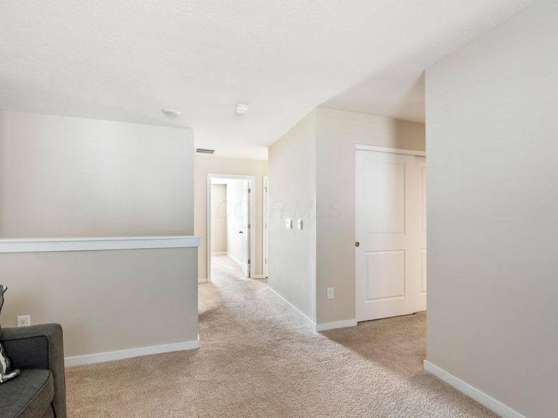 214 Sandburg Drive, Lithopolis, OH 43136 Photo 16