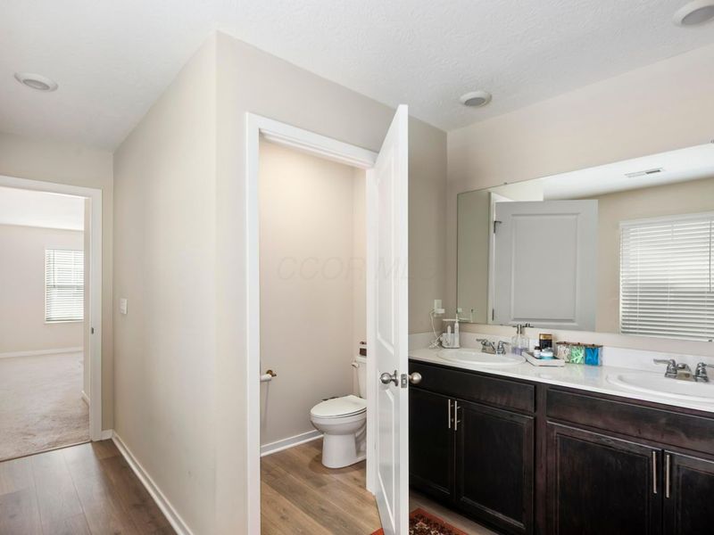 214 Sandburg Drive, Lithopolis, OH 43136 Photo 23