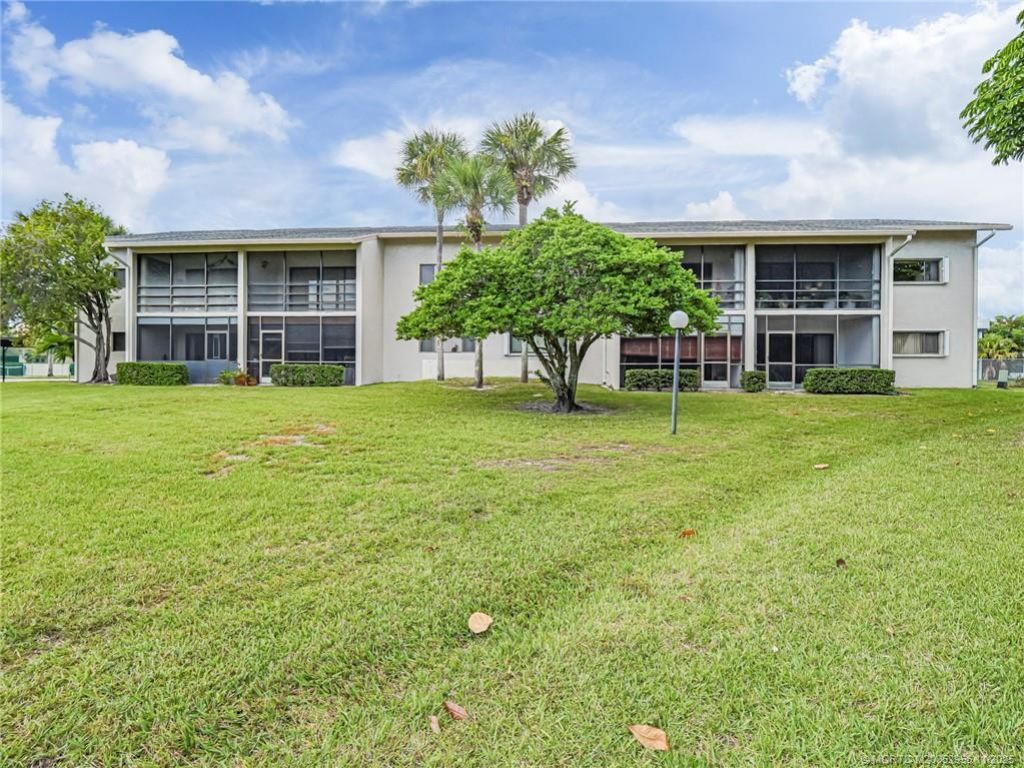 3001 SE Aster Lane, Unit 908, Stuart, FL 34994 Photo