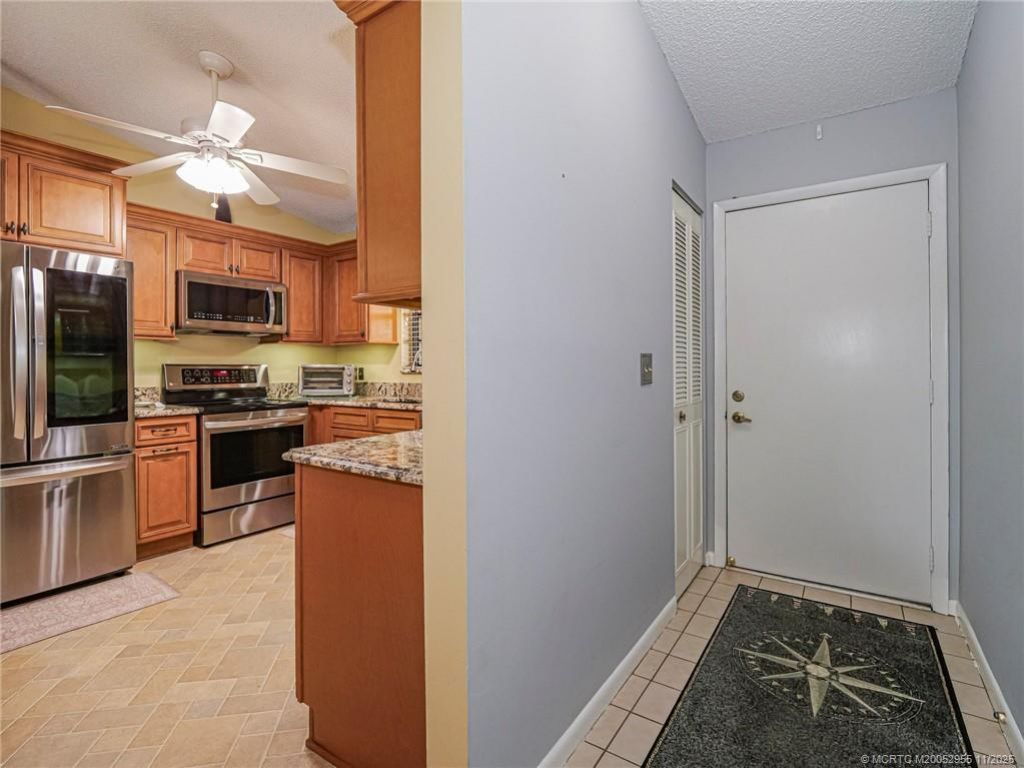 3001 SE Aster Lane, Unit 908, Stuart, FL 34994 Photo