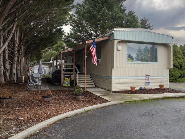 127 Brentwood Drive, Grants Pass, OR 97526