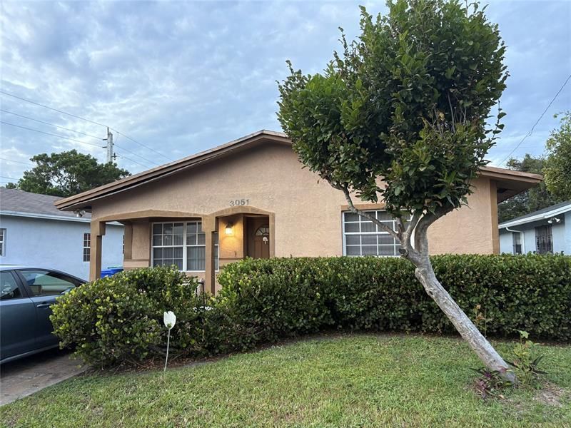 3051 NW 7th Ct, Fort Lauderdale, FL 33311 Main Photo