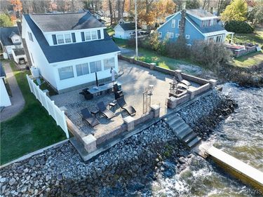 1 27th Avenue, Sylvan Beach, NY 13157