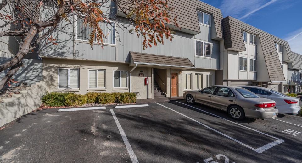 140 Griswold Court, Unit C, Reno, NV 89503 Photo