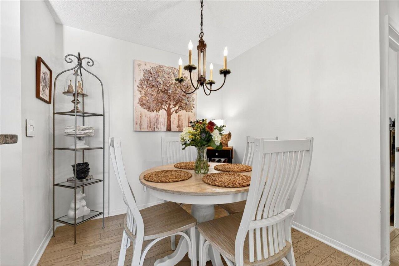 2011 N Hwy 17 Photo 6