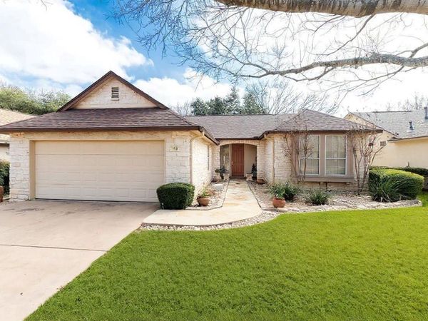 113 Bass ST, Georgetown, TX 78633