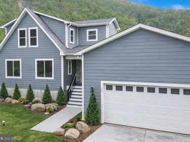 628 BLACK BEAR ROAD, MAURERTOWN, VA 22644