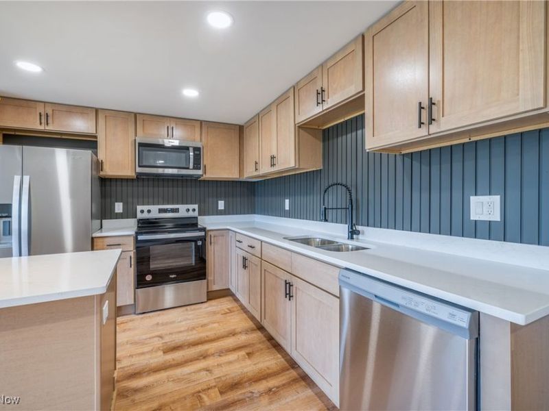 24534 Mill Road, Utica, OH 43080 Photo 5