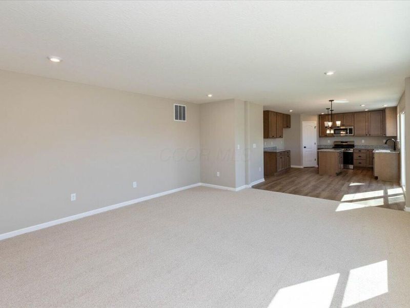 409 Prarie Drive, Marysville, OH 43040 Photo 14