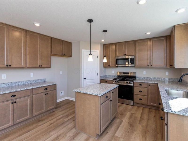 409 Prarie Drive, Marysville, OH 43040 Photo 6