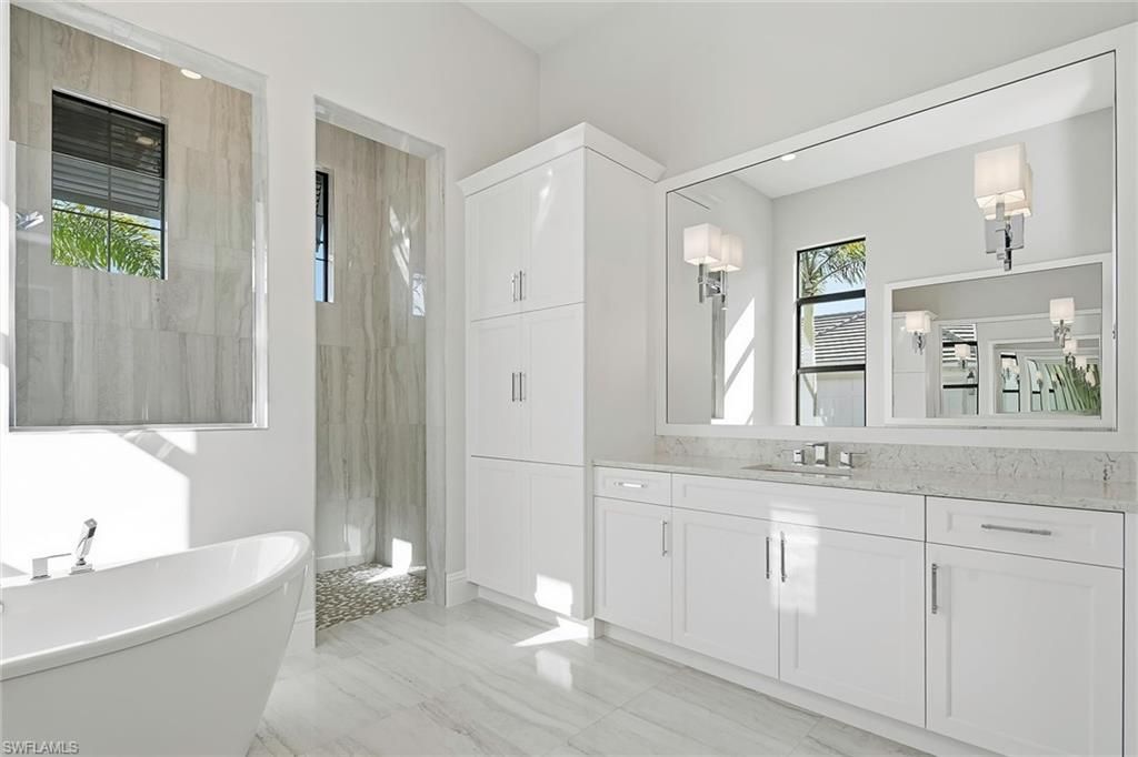 9570 Moonflower Ln, Naples, FL 34114 Photo