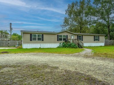 845 E Butternut Road, Summerville, SC 29483