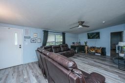 845 E Butternut Road photo 4