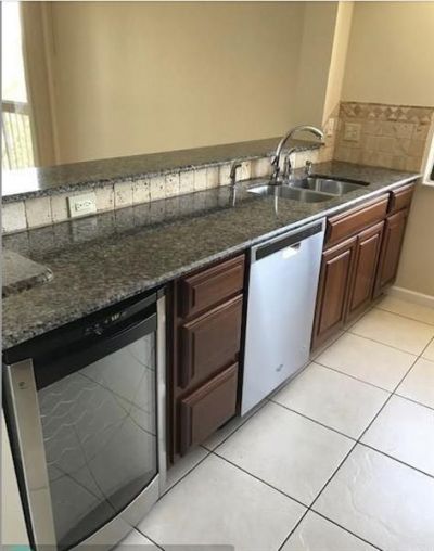 950 Lavers Cir, Unit F-511, Delray Beach, FL 33444 Photo