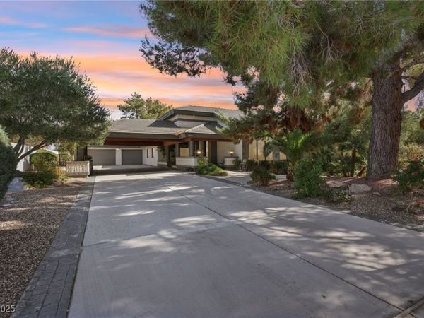 3140 Montessouri Street, Las Vegas, NV 89117