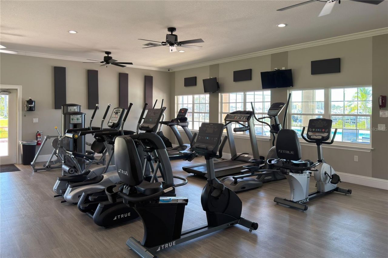 313 10th Avenue E, Palmetto, FL 34221 Photo