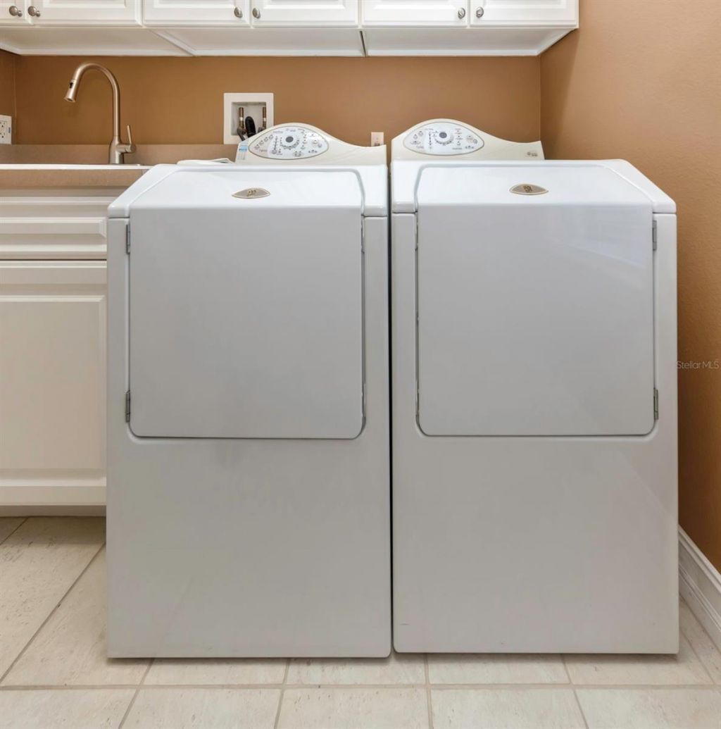 313 10th Avenue E, Palmetto, FL 34221 Photo