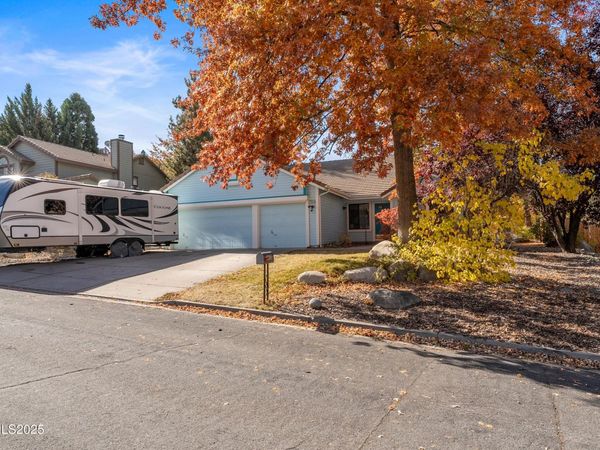 3330 Thornhill Drive, Reno, NV 89509