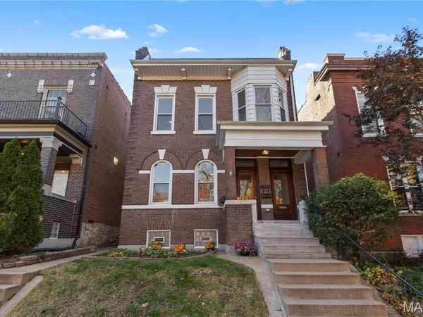 3872 Humphrey Street, St Louis, MO 63116
