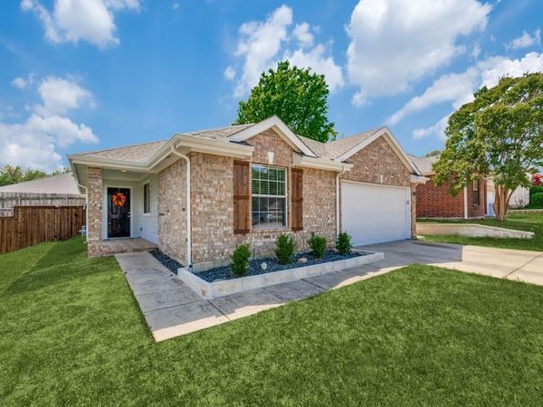 1305 GREENBRIAR Lane, McKinney, TX 75069