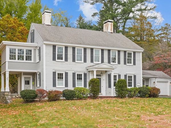 285 Main St, Groveland, MA 01834