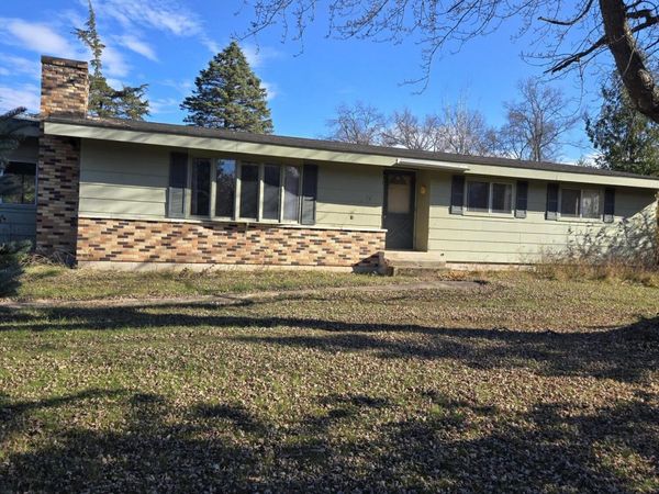 N11612 10th Ave, Necedah, WI 54646