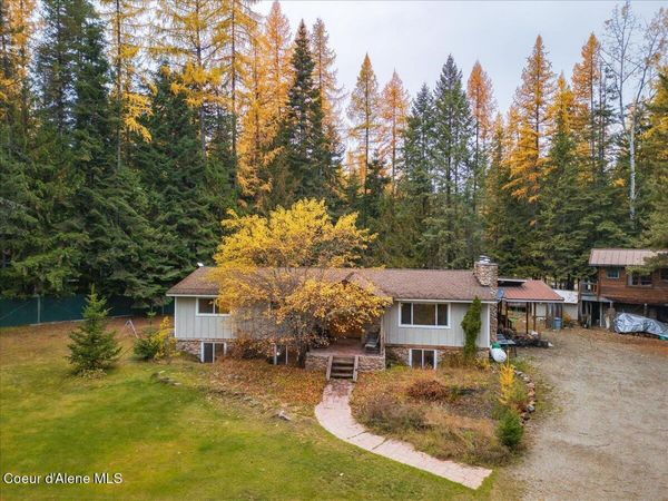527 Creekside Dr , Priest Lake, ID 83856