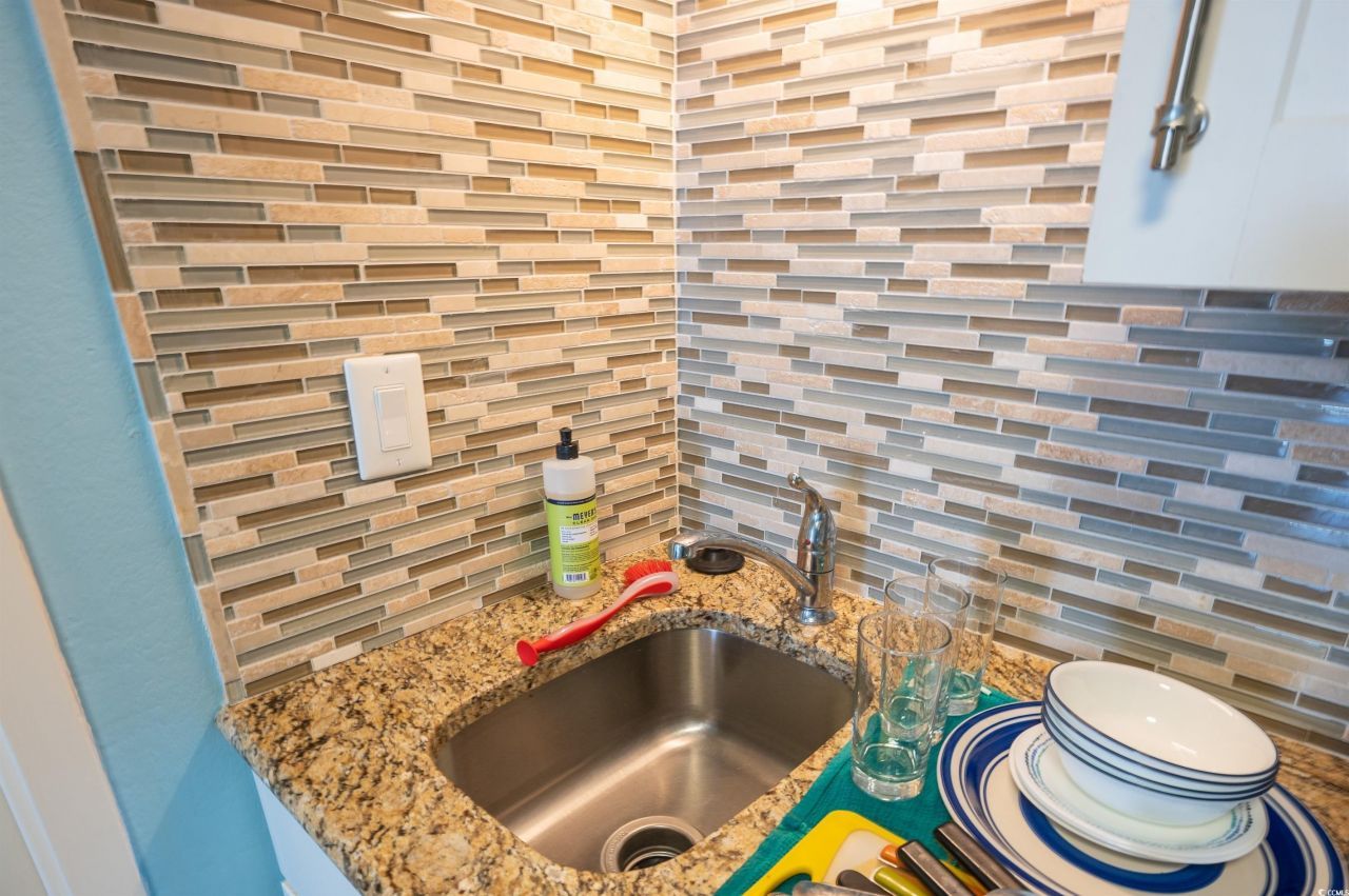 201 74th Ave. N Photo 14