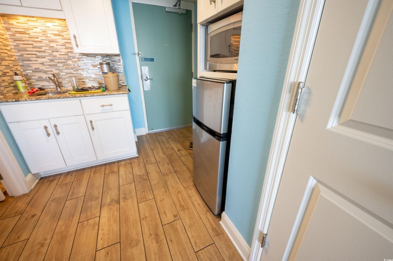 201 74th Ave. N Photo 9