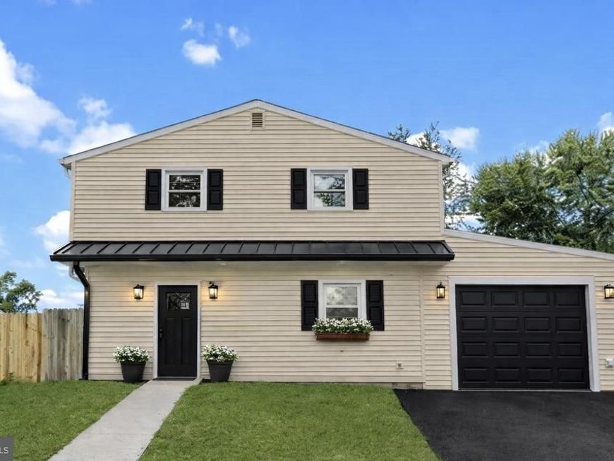 35 Thimbleberry Lane, Levittown, PA 19054 Main Photo