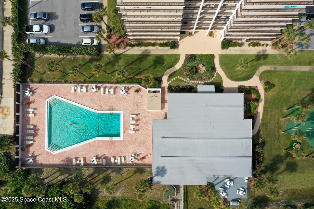 2100 N Atlantic Avenue, Unit P4, Cocoa Beach, FL 32931 Photo
