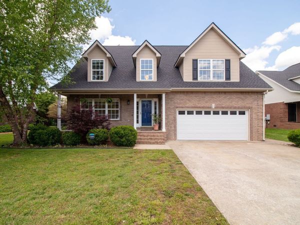 1334 Davy Crockett Dr, Murfreesboro, TN 37129