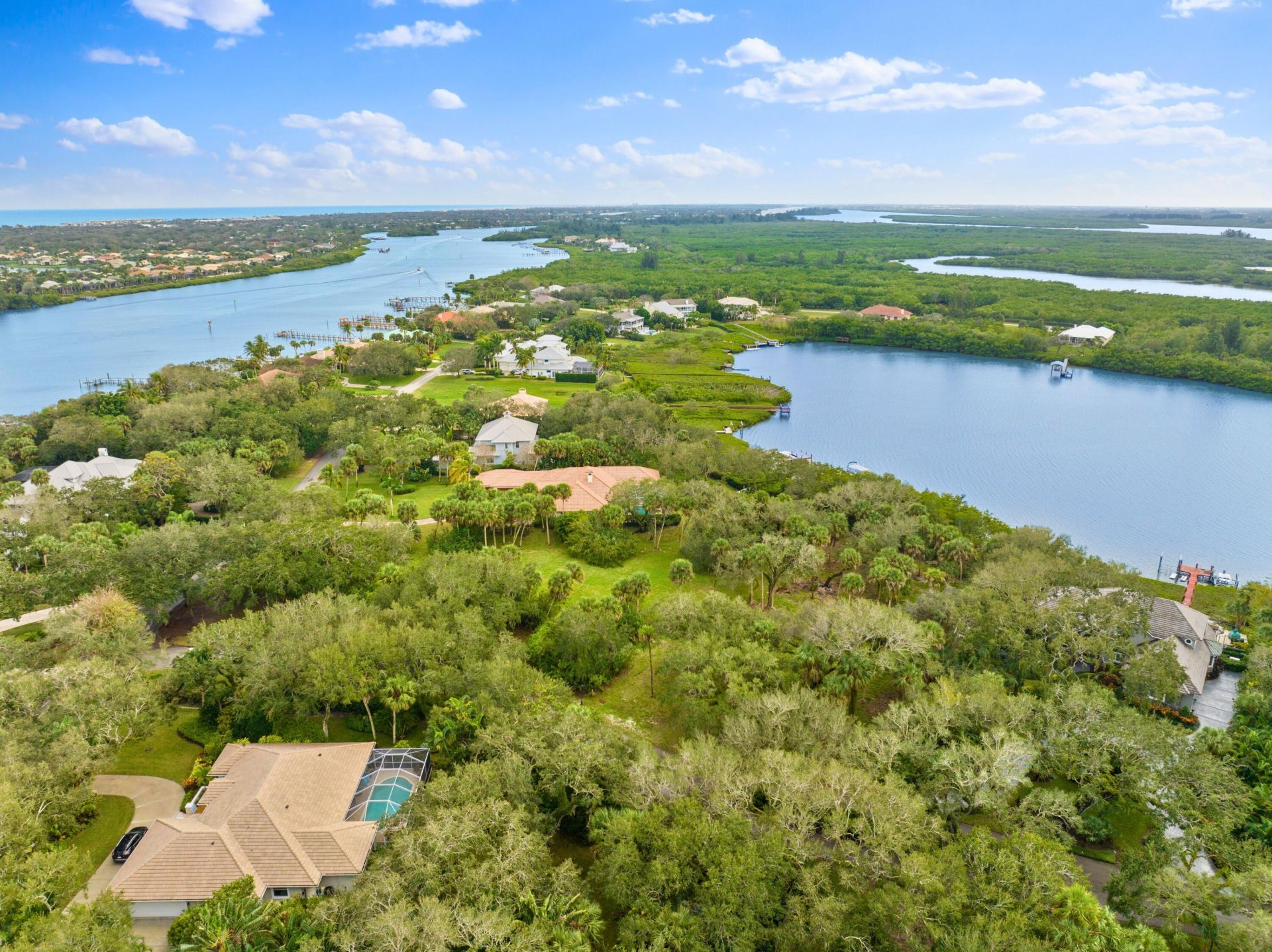 2545 Riverview Court, Vero Beach, FL 32963 Photo