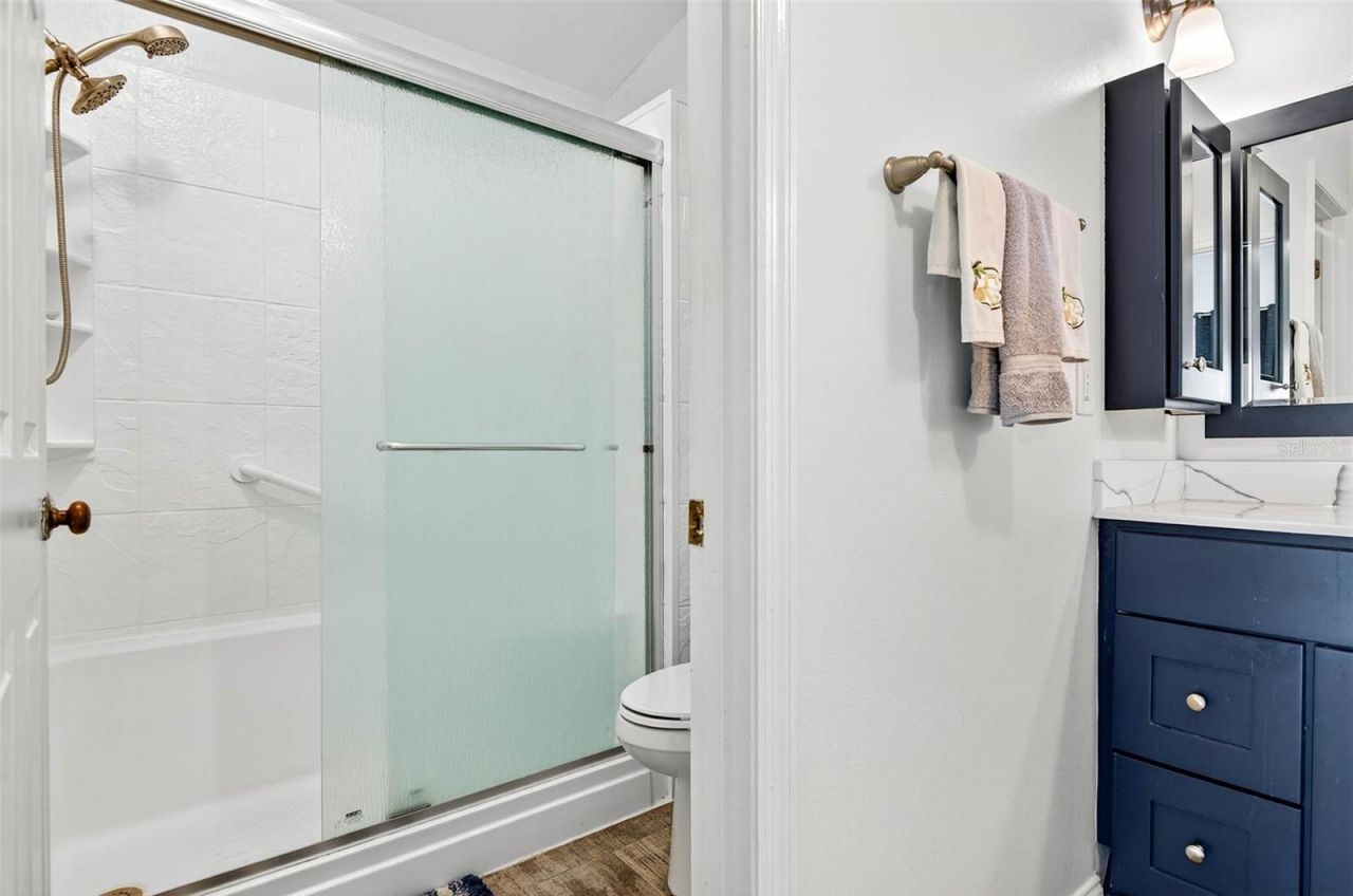 5282 White Sand Circle Ne, Saint Petersburg, FL 33703 Photo