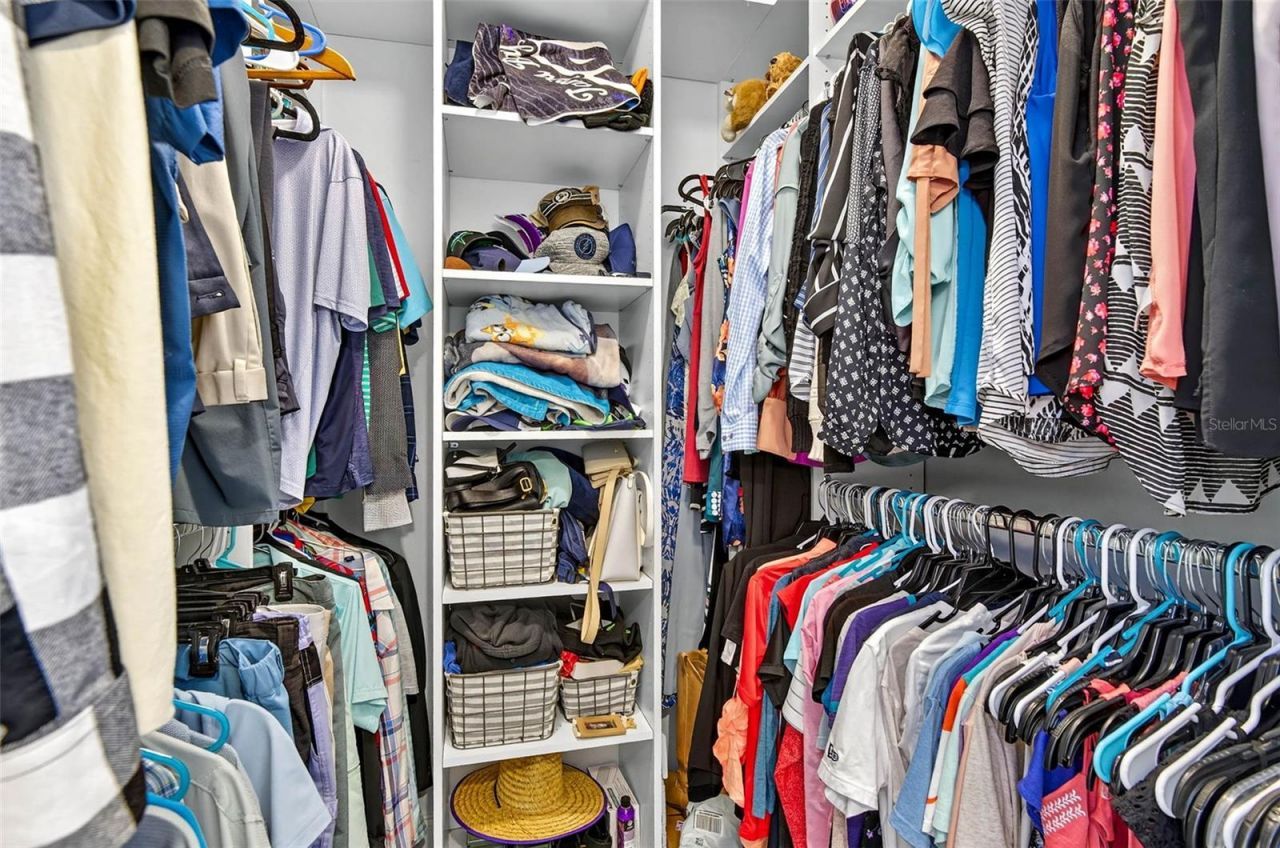 5282 White Sand Circle Ne, Saint Petersburg, FL 33703 Photo