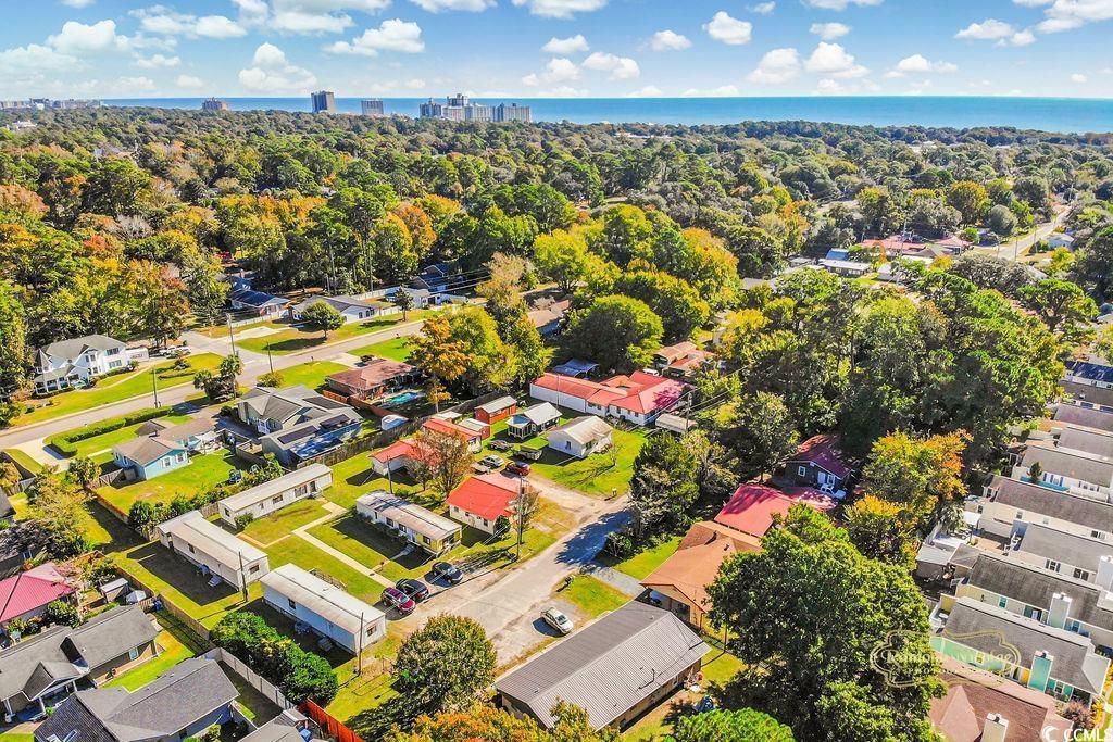 831 Bay St. Photo 22