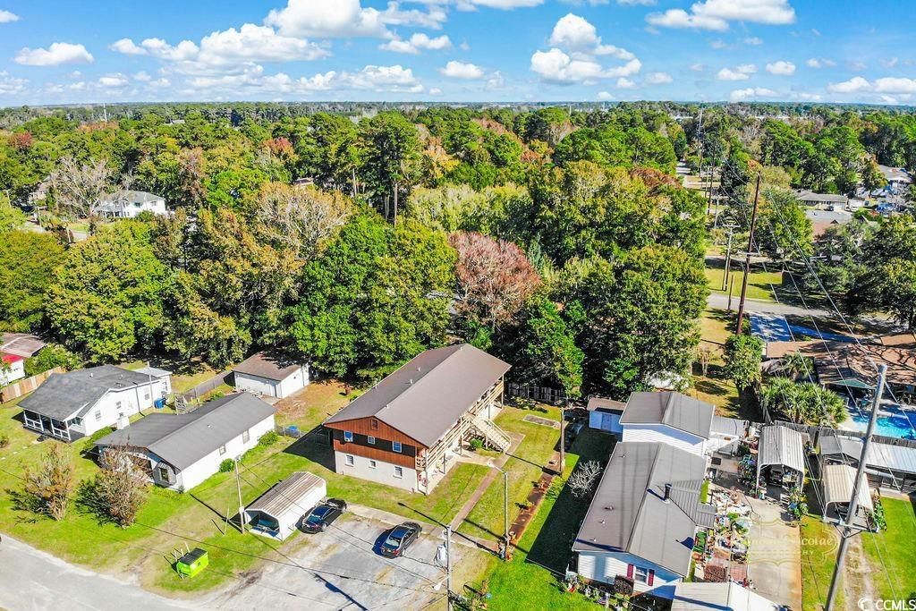 818 Bay St. Photo 18