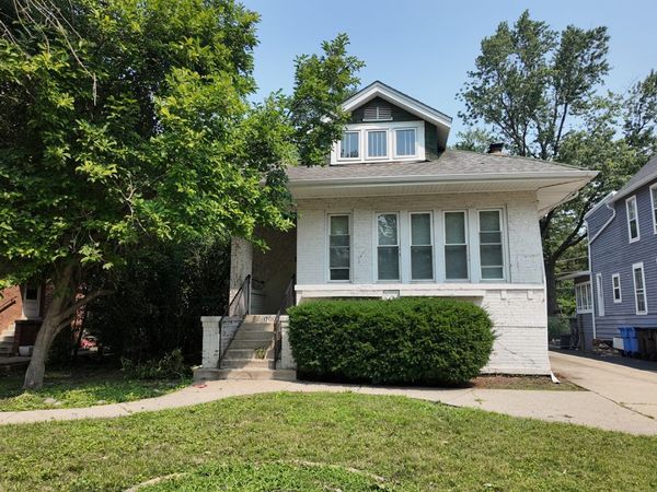 1700 W 105th Street, Chicago, IL 60643