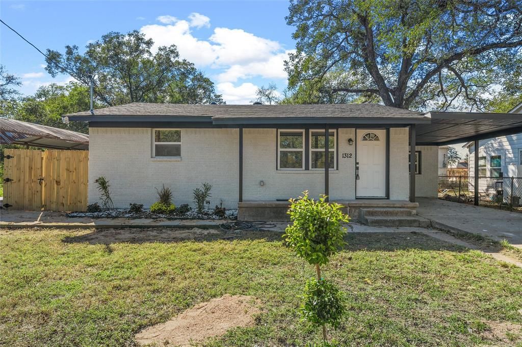 1312 Nealton Street, Bellmead, TX 76705 Main Photo
