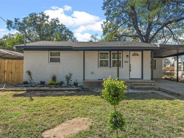 1312 Nealton Street, Bellmead, TX 76705