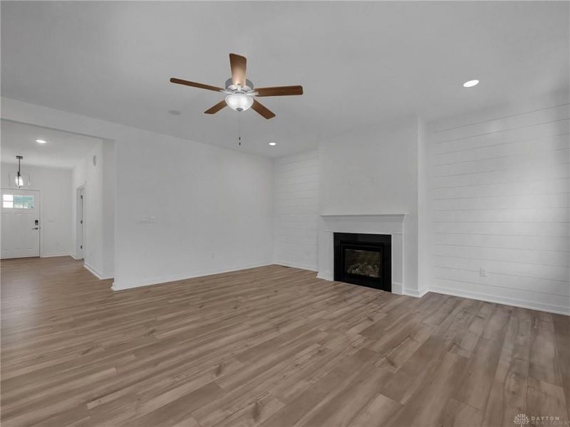 8705 Quietwood Lane, Cleves, OH 45002 Photo 10