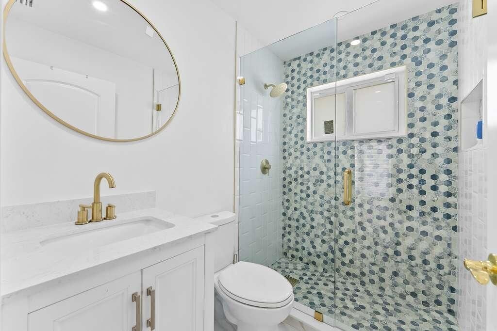 112 Parkwood Drive, Royal Palm Beach, FL 33411 Photo