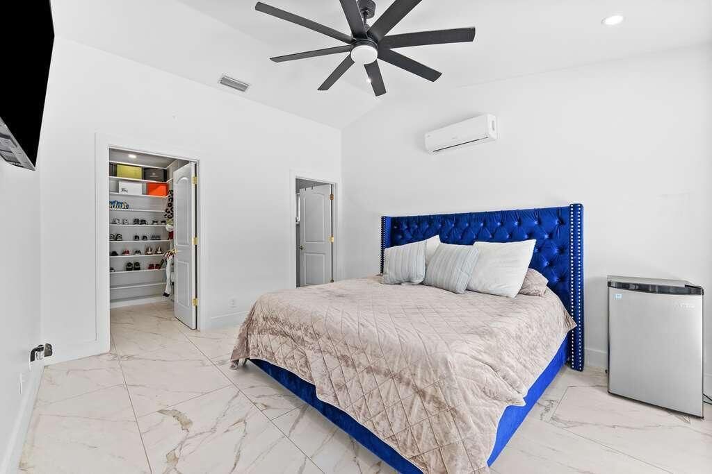 112 Parkwood Drive, Royal Palm Beach, FL 33411 Photo