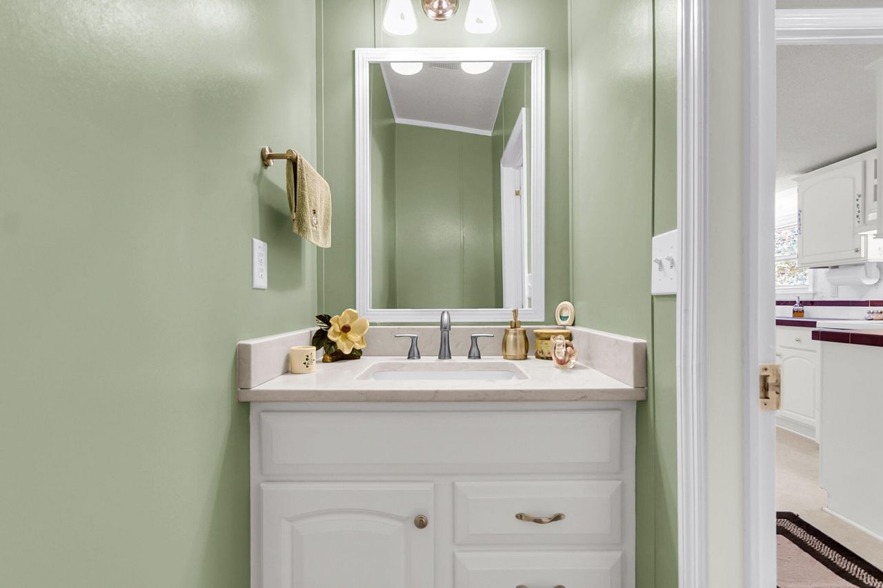 408 Treeline Drive Photo 19